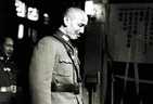 蒋公，鬼子投降都找不到你啊！