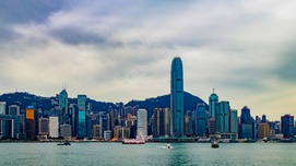 宋鸿兵：香港陷分裂，特区政府与势力集团决战在即