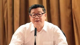 王伟光：坚持和发展马克思主义的必修课