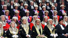 “殖民地意识”正在香港和台湾形成一股分裂势力