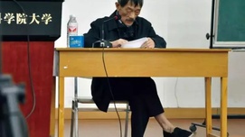 为国效力40年，比不过Angelababy发呆一天