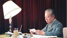 邓力群协助王震修改《新疆军队生产简短总结》