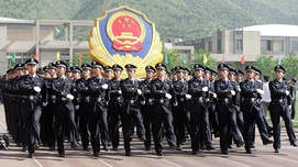 对人民网舆情监测室涉警舆情文章的点评和补充