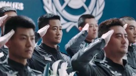 不知牺牲是否有意义仍愿牺牲，《流浪地球》很中国