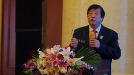 赵小鲁：海峡两岸隔不断，一奶同胞心连心