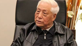 坚决维护党的核心和中央权威是强党兴国的要中之要