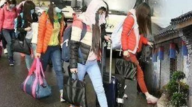 两年前震惊世界的“投诚”，其实是一场诱骗？