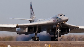 俄罗斯新一代战略轰炸机具备
