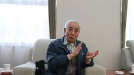 周新城：中央党校教授董德刚，不懂马列却狠批马列
