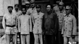 毛主席与林则徐侄孙、海军少将林遵谈人民海军建设