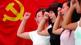 辛鸣：是的，入党就意味着主动放弃部分权利