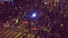 敌对势力搞乱香港的目的到底是什么？