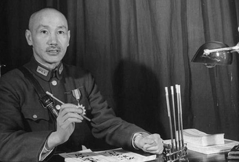蒋介石真的与九·一八的“不抵抗”无关吗？