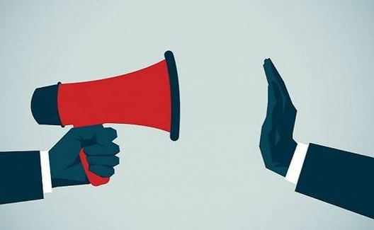 长河红阳：秦晓抹黑国企，要为中国经济下什么毒？