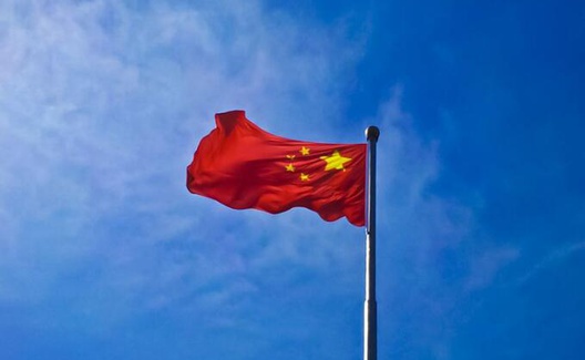 美国之音之流为何造谣攻击《求是》和周新城？