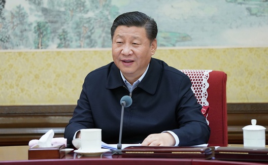 习近平：职务越高越要忠于人民，居安思危