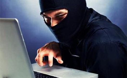 后沙月光：砸烂“察网”背后谁是黑手？