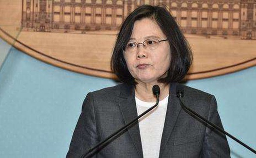 蔡英文因巴拿马断交警告北京，网友的反应神了