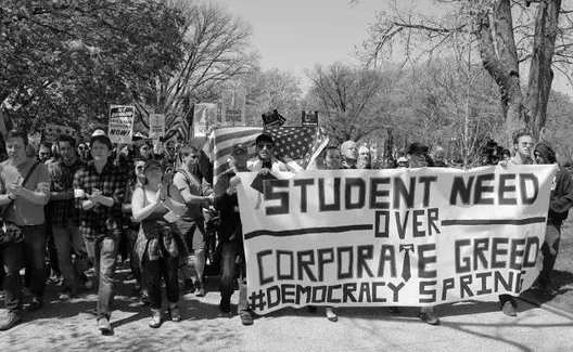 美“民主之春”在打压下结束 抓捕人数创下首都之最