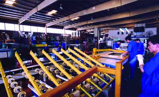 究竟是“后李斯特主义”还是依附型模式？