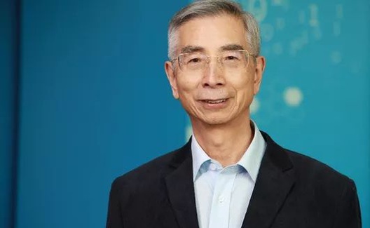 倪光南： “四驱”发展软件产业
