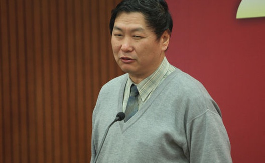 王占阳要把谁请下神坛？——王占阳的诡辩术