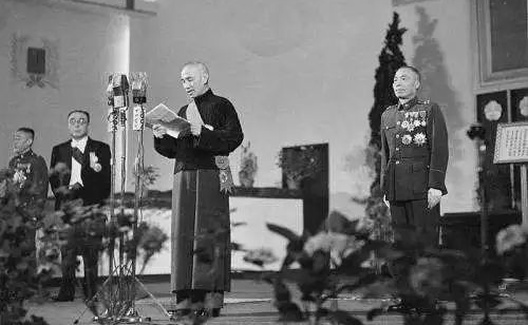 毛泽东VS蒋介石：1949年的新年献词之战