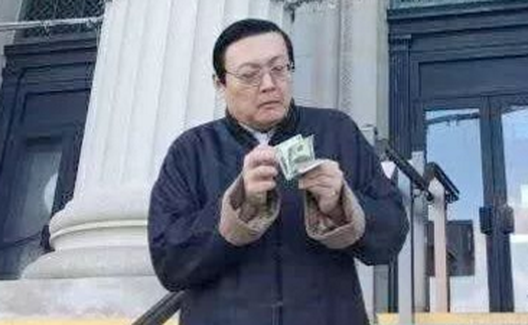 师伟：欠抽的梁宏达