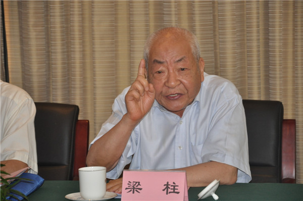警惕以各种形式瓦解民族精神