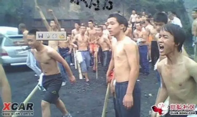 混混：中国乡村的“超级权势”