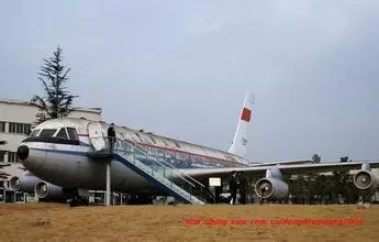高梁：造不如买？从“运十”到C919