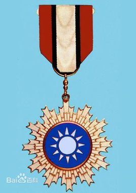 重论国共抗战英雄之比较