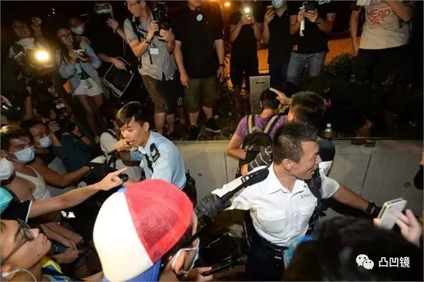 中国内地警察致中国香港警察的一份信......