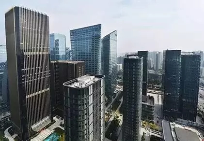 论中国房地产问题的根本性解决方案——以雄安战略为代表的新区建设模式研究