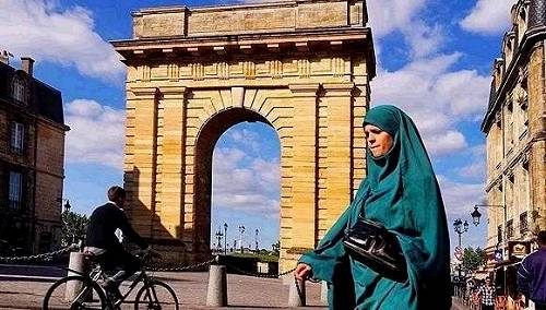 疑邻盗斧:评秦晖“欧穆问题”论述中的翻译错误