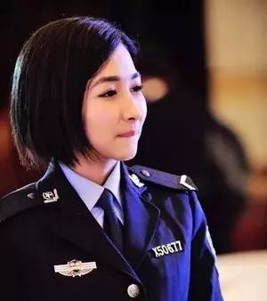 居然有人嫉妒牺牲警察的子女?难不成他们也想死爹?