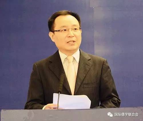 为什么说和平与发展既是时代主题又是现实问题？