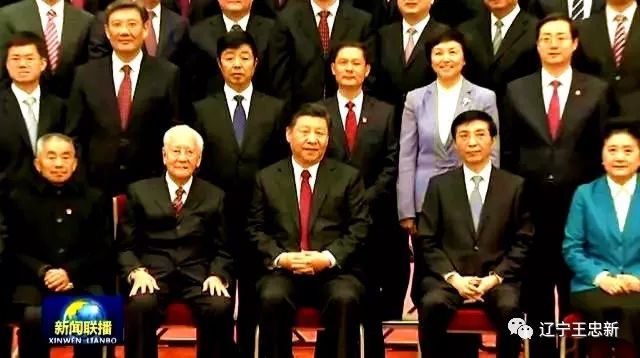 黄旭华、黄大发和乌兰牧骑队员传承的是集体主义精神