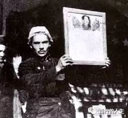 建国初期是怎样做新疆工作的