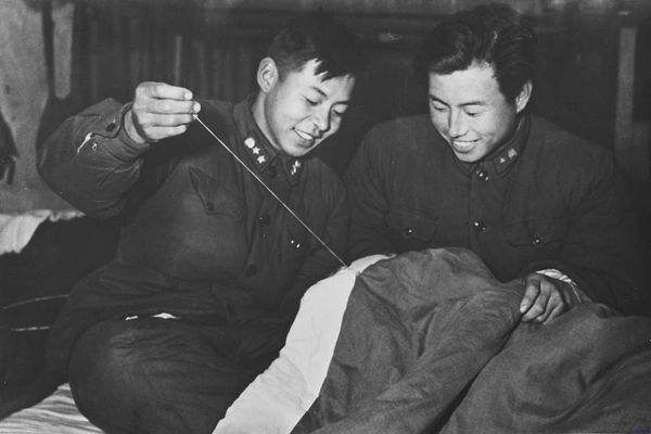 关于学习雷锋的思考