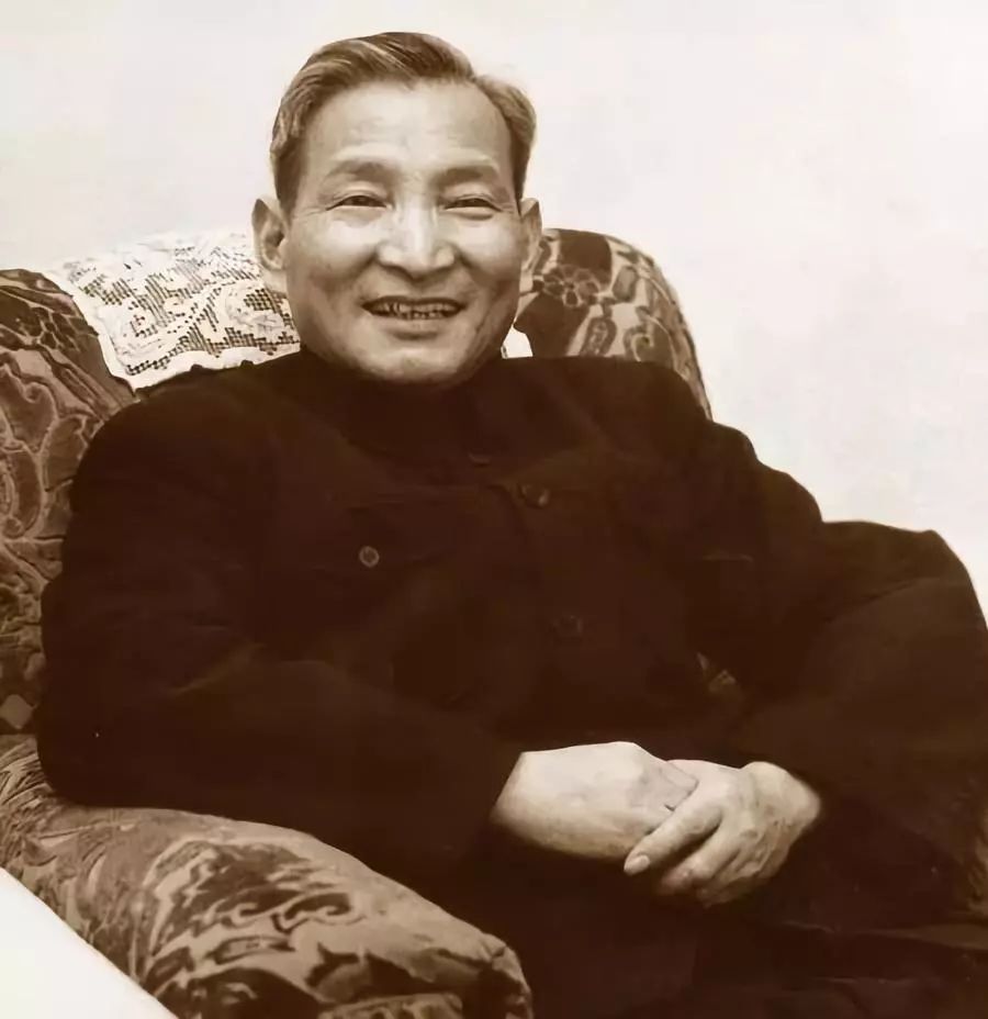 陈云谈黄金储备之用，确实无愧于“党内经济学家”的美誉！
