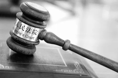 杨兴培 | 从昆山街头砍人案到聊城刺杀辱母者案：当面对不法侵害，怎么做才算正当防卫？