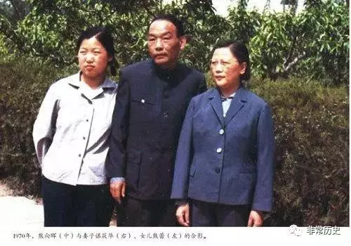 父亲的潜伏生涯远比影视剧精彩