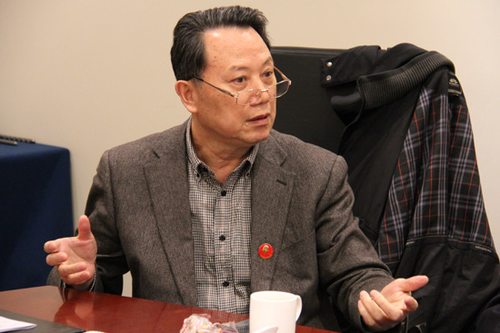 坚决维护习近平总书记党中央的核心、全党的核心地位——《中共中央关于加强党的政治建设的意见》学习座谈会纪要