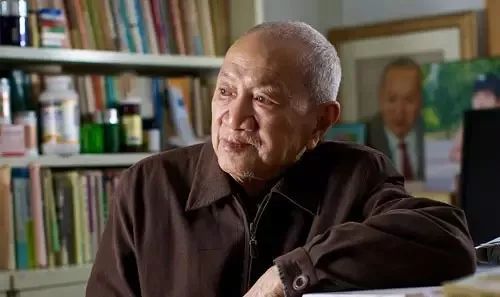 陈先达：高校思政课教师的社会责任