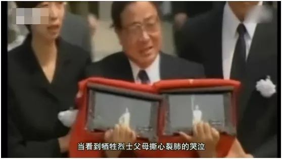 华为被封杀，任正非首发声：20年的悲壮惨烈，你永远想象不到