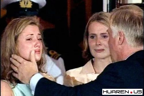 请回答：1997年英国人在香港埋了多少雷？