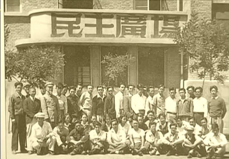 从老师到考试，通识课如何带歪香港学生？