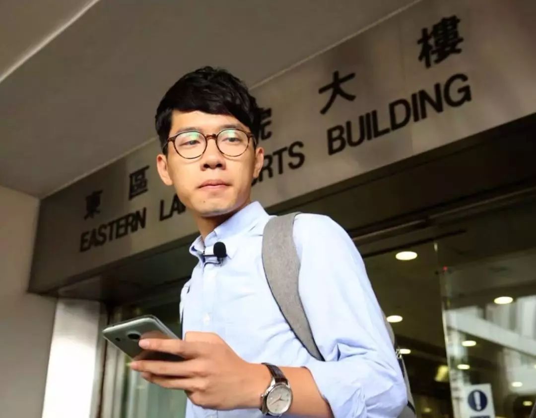 “我去耶鲁，你们去监狱”——罗冠聪的“聪明劫”