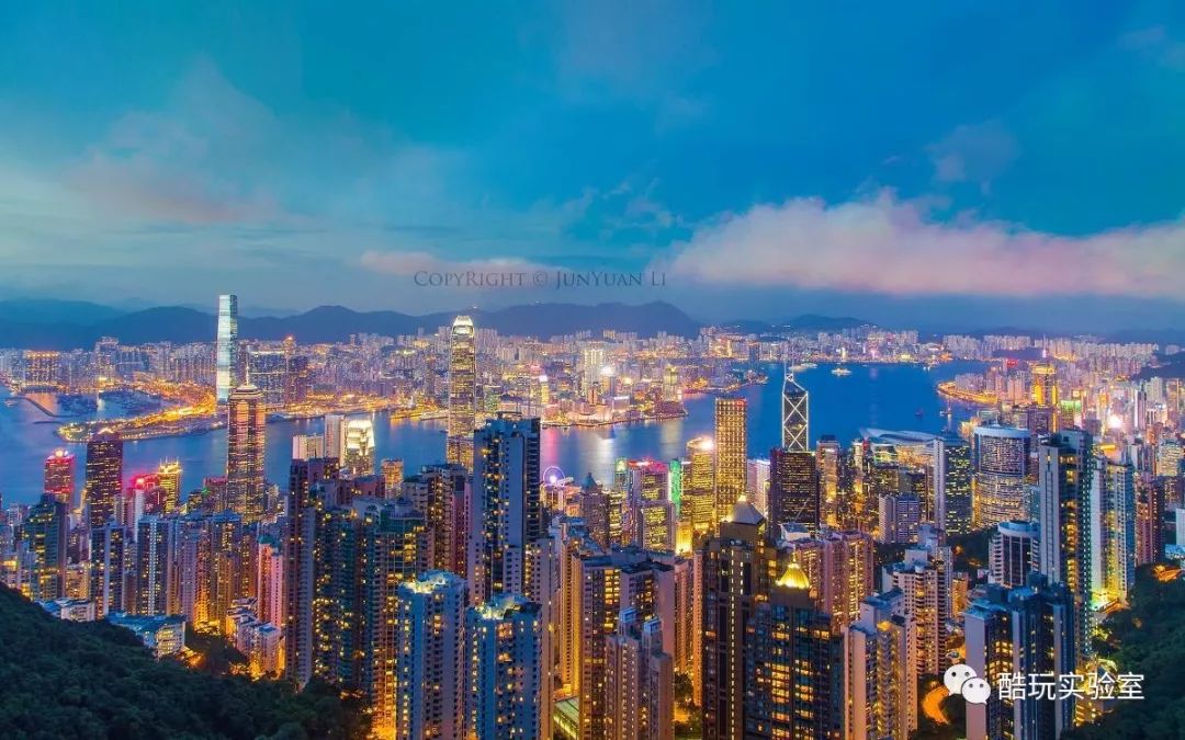 香港折叠：权贵乐土与平民末路
